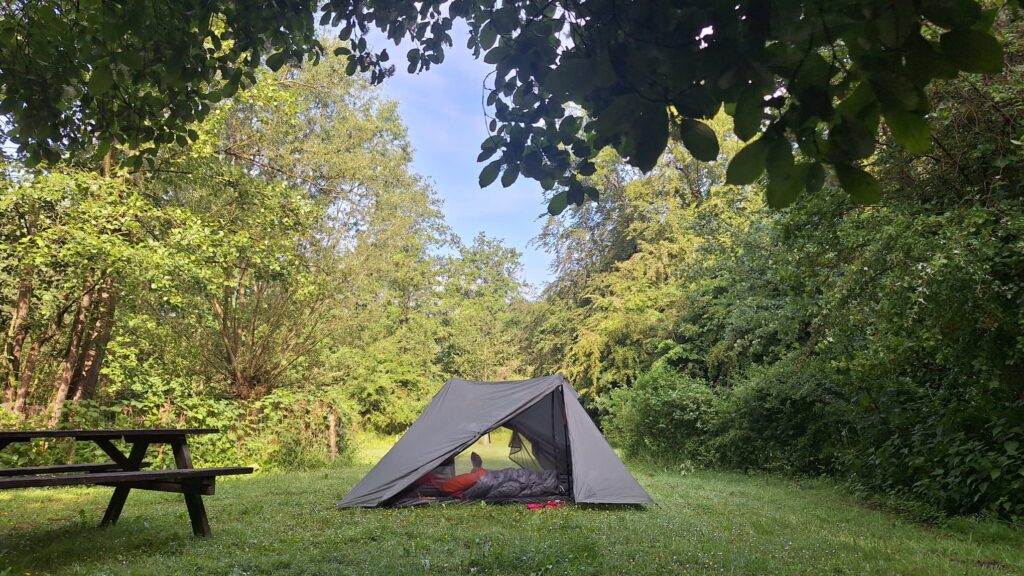 Kamperen tijdens de tweedaagse wandeling van Doetinchem naar Zelhem